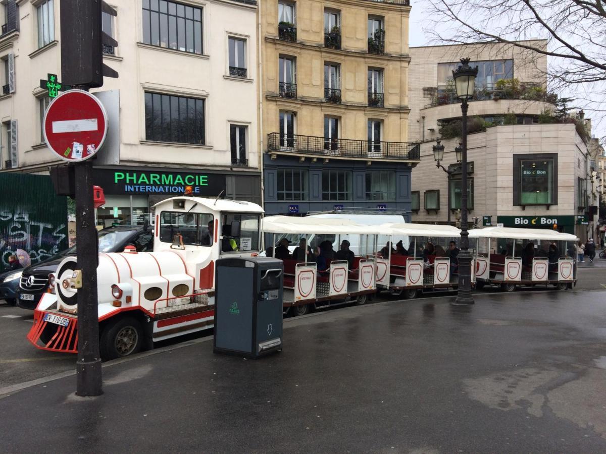 Studio Pigalle De 25 M2 - 2 Lits Simples Type Gigogne Pour 2 Personnes - Coeur Touristique De Paris - 2 Minutes De La Station Metro Pigalle ,Petit Train Vers La Butte Montmartre-Cabarets Moulin Rouge,Chez Michou-Restaurants Bouillon Pigalle,Berliner Bagian luar foto